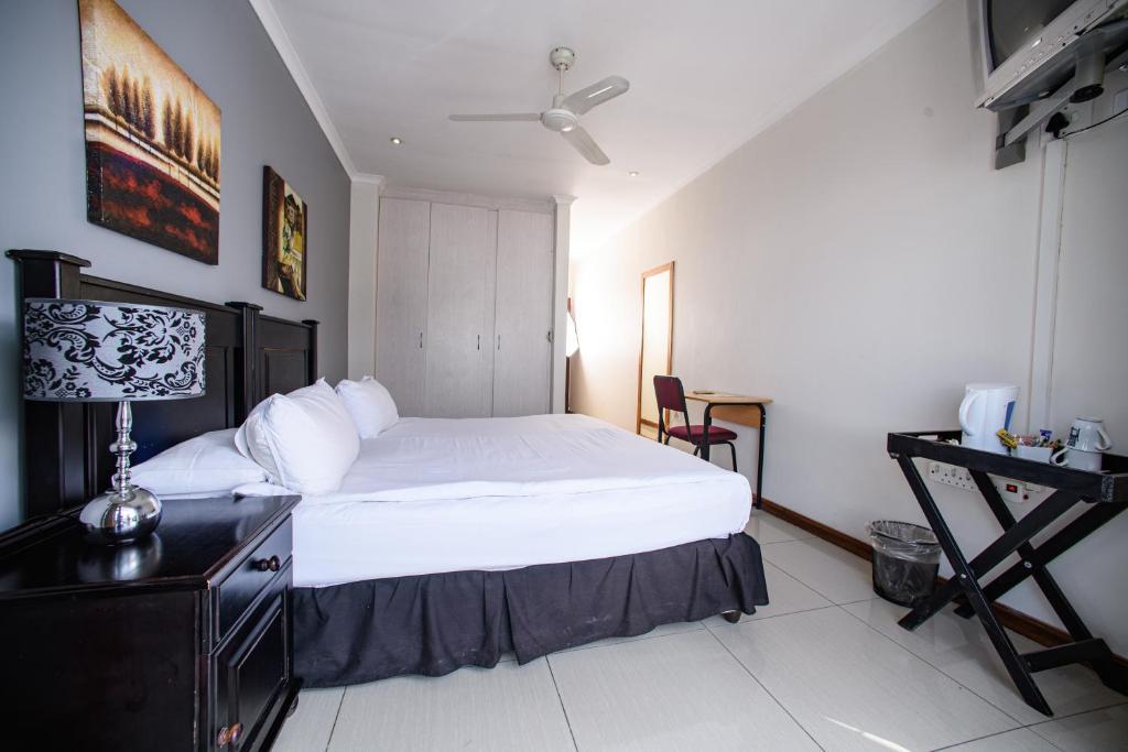 Khayalami Hotel - Mbombela Екстериор снимка