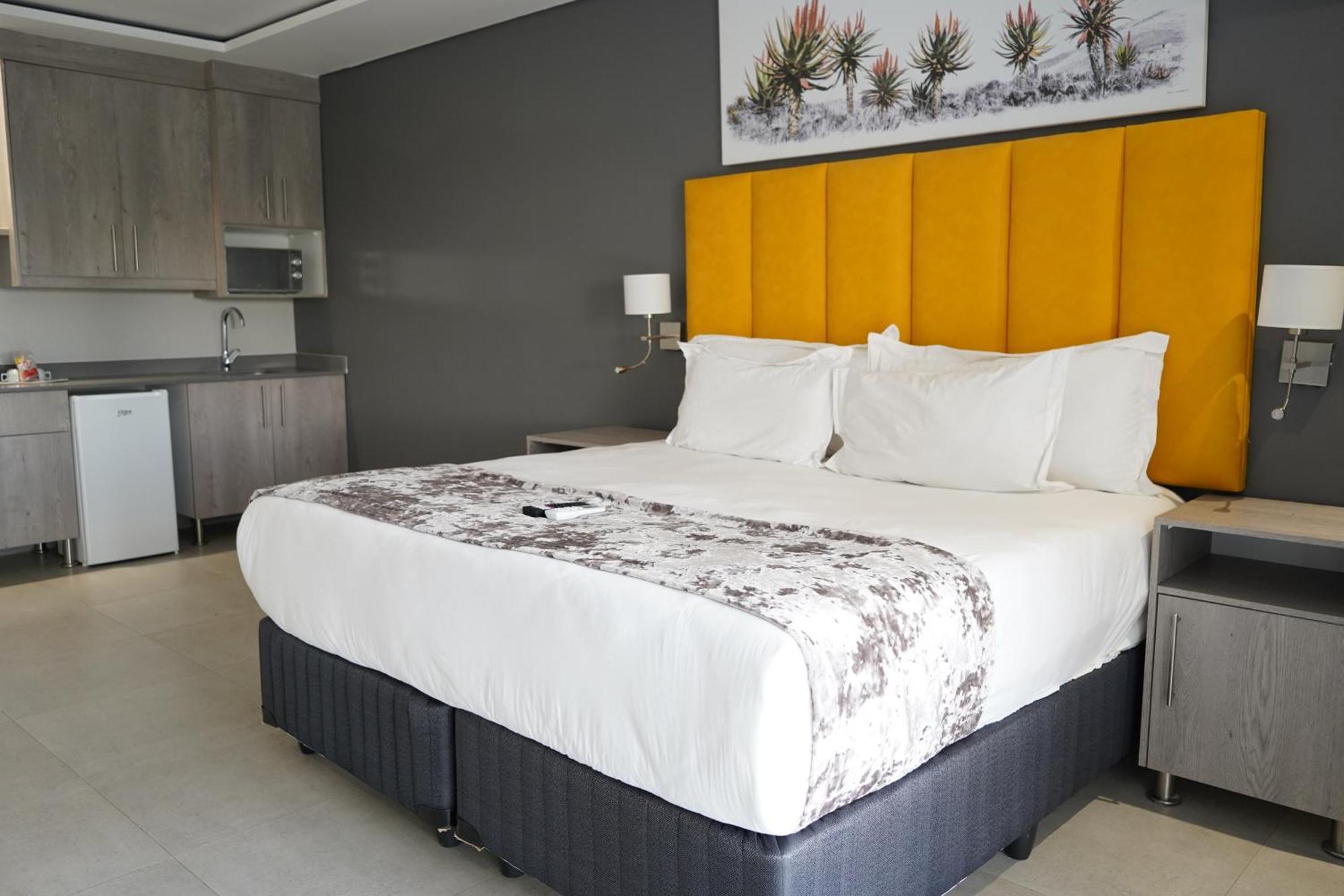 Khayalami Hotel - Mbombela Екстериор снимка